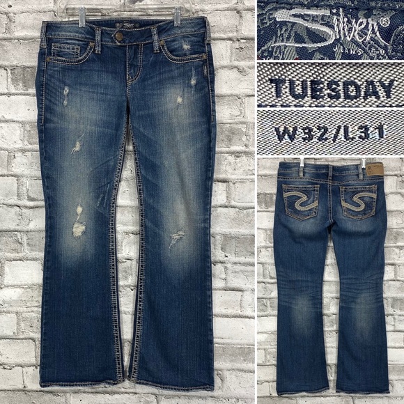 Silver Tuesday Women's 32 x 31 Bootcut Jeans Thick Stitch Embroidered Pockets